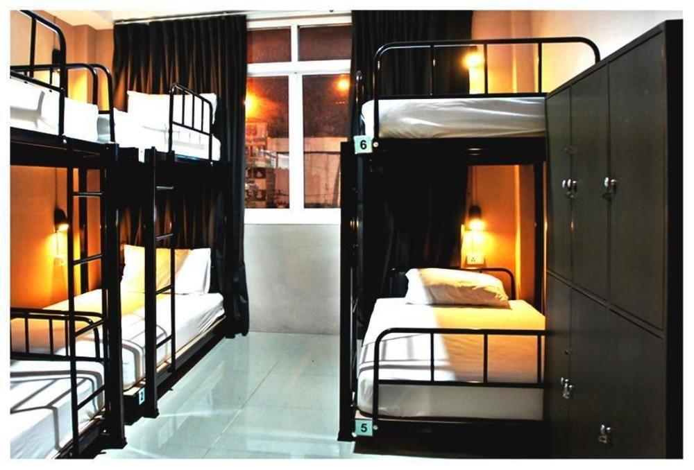 Link Corner Hostel 방콕 외부 사진