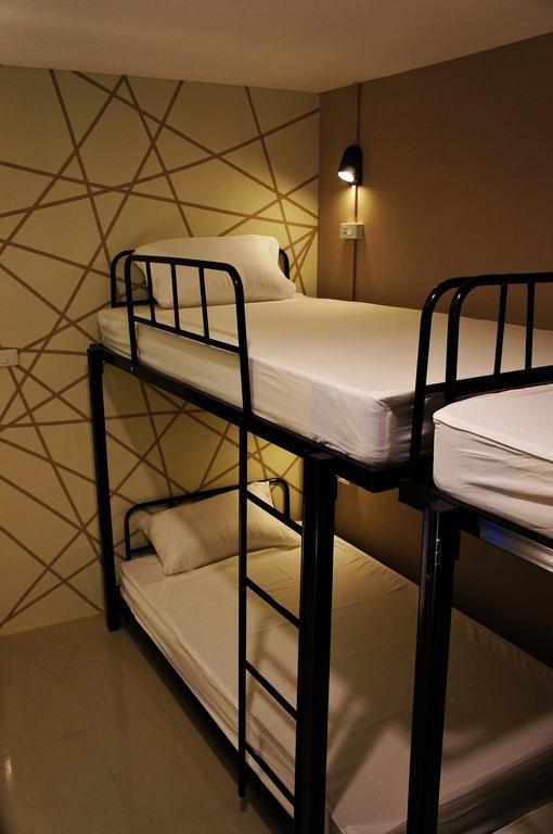 Link Corner Hostel 방콕 외부 사진